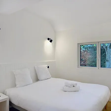 Celestine Yourhosthelper Villa *