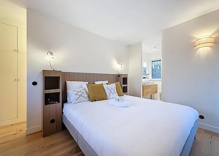 Celestine Yourhosthelper Villa